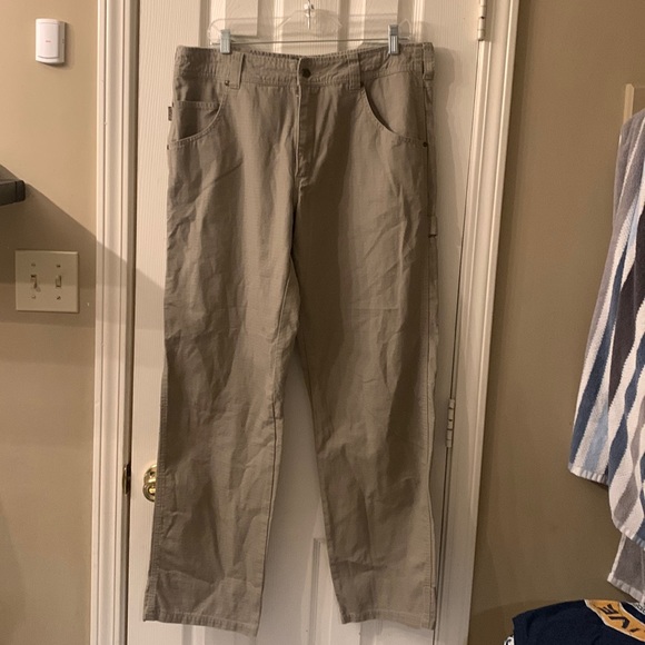 GRAVEL GEAR Other - BNWOT-Mens Duck carpenter pants Gravel Gear size 34 x32 relaxed fit